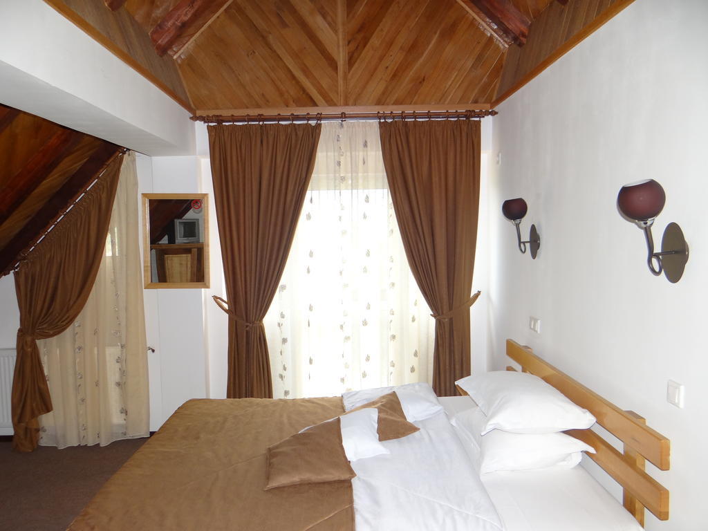 Belvedere Corbeni Ruang foto